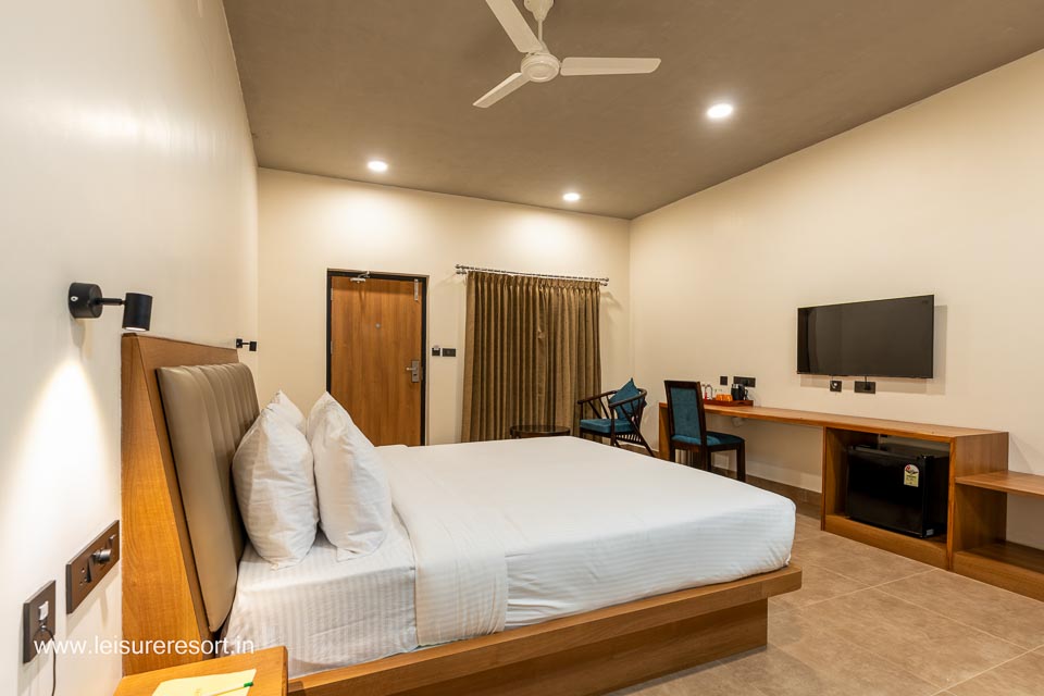 leisure-resort-pondicherry-hotel-deluxe-room